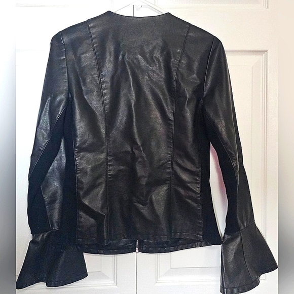 Calvin Klein Faux Leather Jacket Womens XS Bell Sleeve Zipper Motorcycle Black - Picture 5 of 7